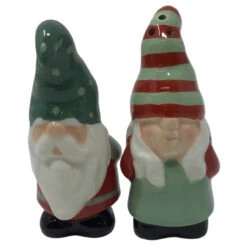 Merry Mistletoe Kissing Gnomes Salt & Pepper Set -Finest Christmas Decoration 642881B Merry Mistletoe Kissing Gnomes Salt Pepper Set front 12648.1647279734