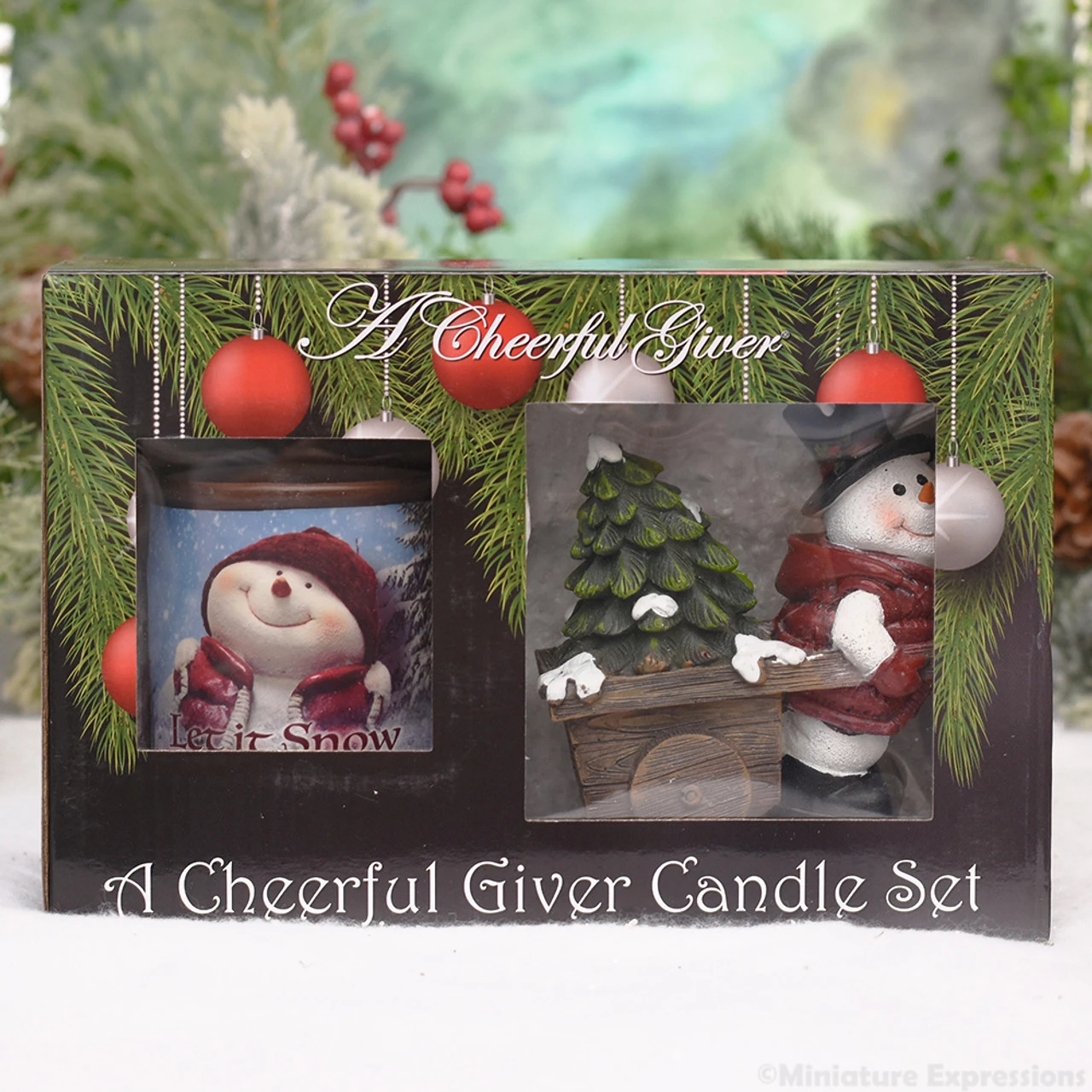 Willie Wheelbarrow Snowman Figurine And Juicy Apple Scented Candle Christmas Gift Set 4 Willie Wheelbarrow Snowman Figurine And Juicy Apple Scented Candle Christmas Gift Set - Image 2