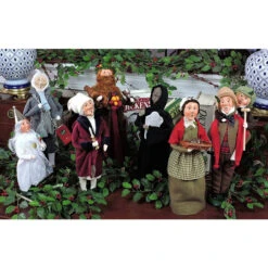 Byers Choice - A Christmas Carol Spirit Of Christmas Past Caroler -Finest Christmas Decoration Byers Choice A Christmas Carol Caroler 2 45897.1685377043