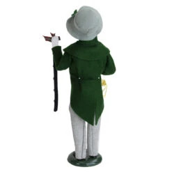 Byers' Choice Bell Family Man Caroler -Finest Christmas Decoration Byers Choice Bell Family Man Caroler back 58773.1684427217
