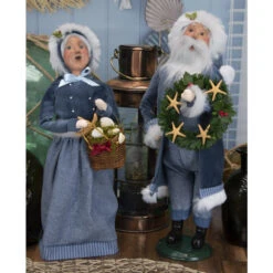 Byers' Choice Nautical Mrs Claus Caroler -Finest Christmas Decoration Byers Choice Nautical Caroler 00271.1684503829