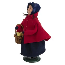 Byers Choice Salvation Army Girl With Pears Caroler -Finest Christmas Decoration Byers Choice Salvation Army Girl With Pears Caroler left 01121.1684774082
