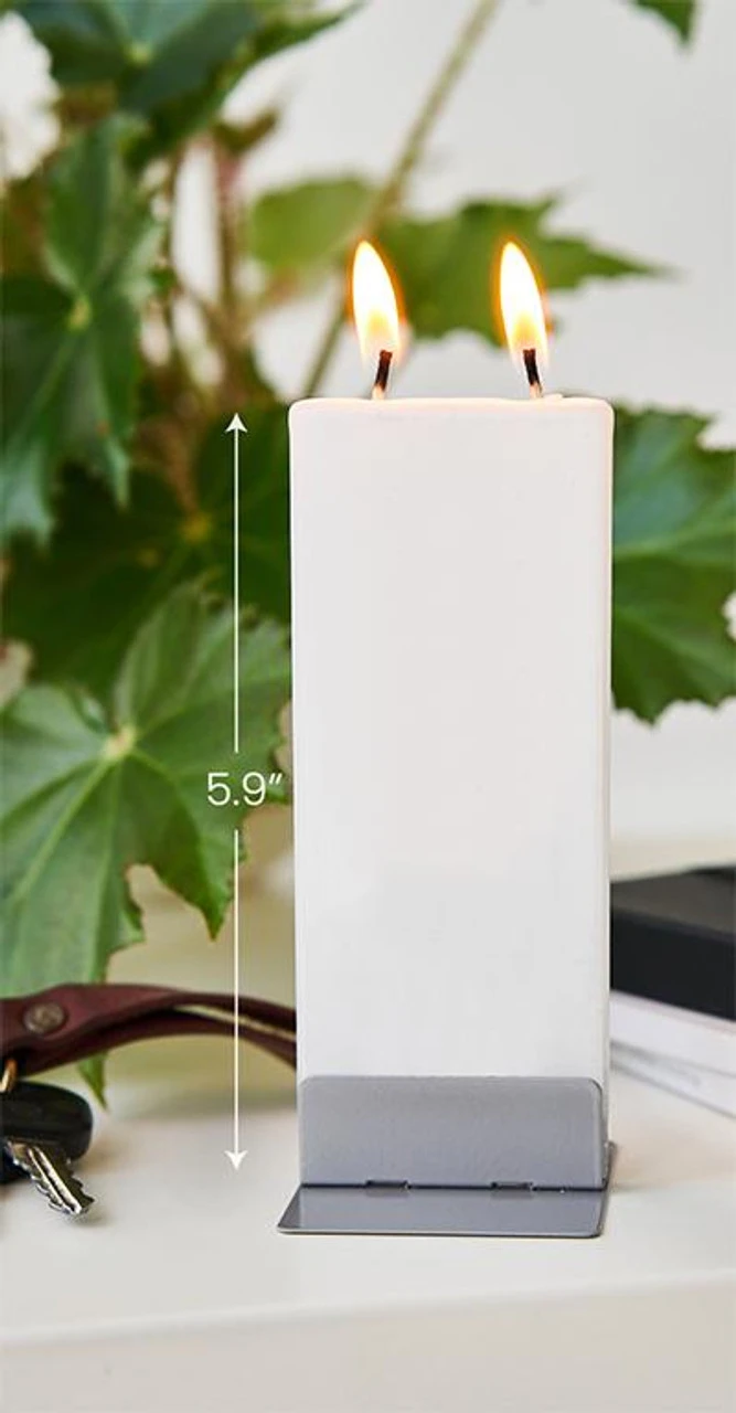 Flatyz Red Winter Christmas House Candle 4 Flatyz Red Winter Christmas House Candle - Image 2